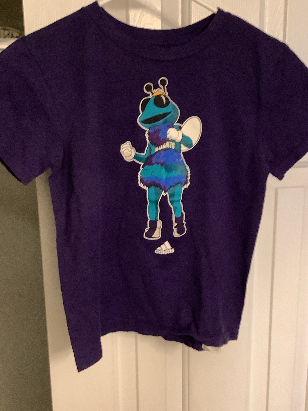 Hugo The Hornet Graphic Tee